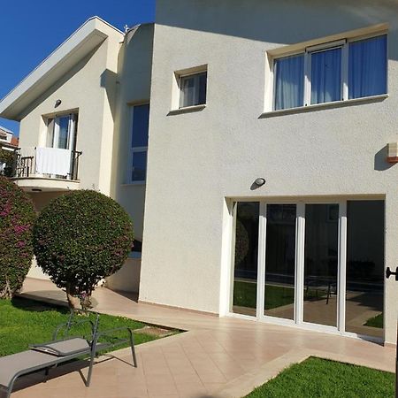 Villaviktoria Limassol Luaran gambar