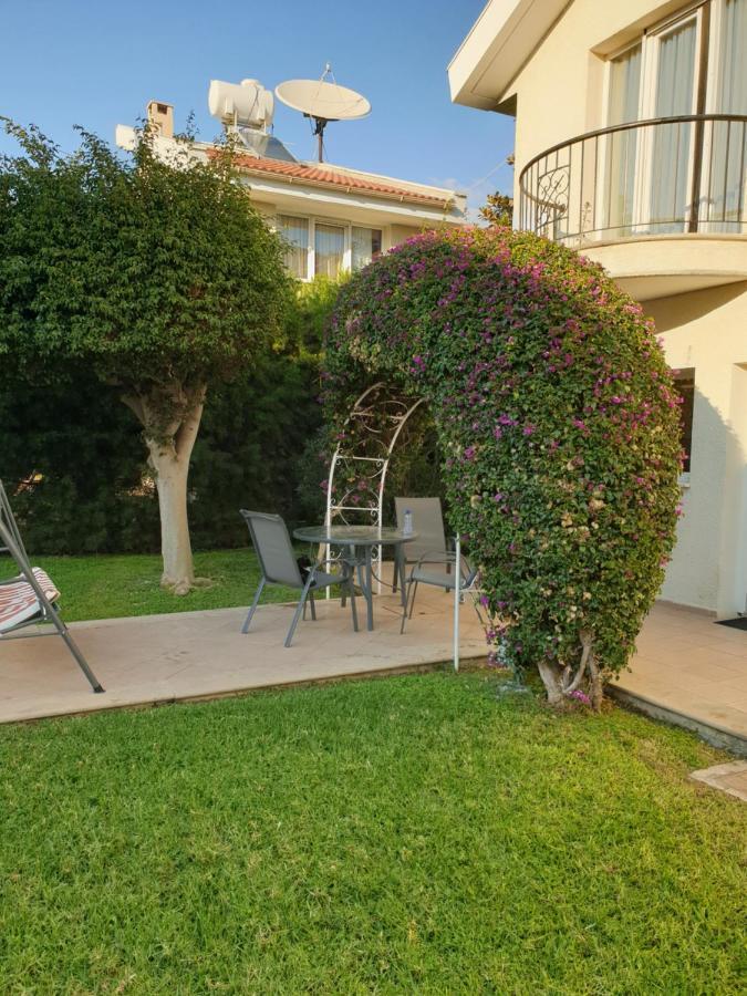 Villaviktoria Limassol Luaran gambar